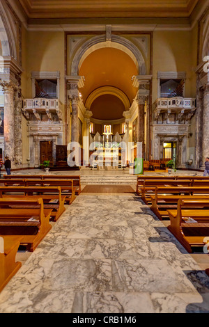 Vue de l'intérieur, Duomo de San Francesco di Assisi, la cathédrale de Livourne, La Piazza Grande, Livorno, Italie, Europe Banque D'Images