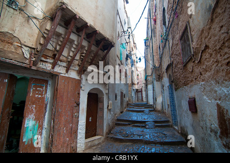 Petite ruelle de la Casbah, UNESCO World Heritage Site, ancien Alger, Algérie, Afrique Banque D'Images