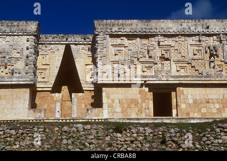 Palais du Gouverneur, les ruines mayas Puuc d'Uxmal, Yucatan, Mexique, Amérique du Nord Banque D'Images