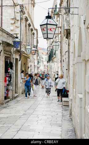 Lane dans la vieille ville, Dubrovnik, Dalmatie, Croatie, Europe Banque D'Images