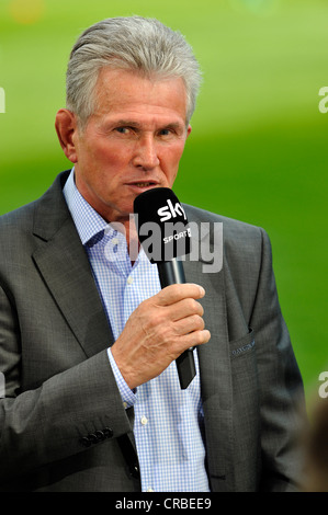 Jupp Heynckes, manager du FC Bayern Munich, lors d'entretien avec Sky, chaîne de télévision, portrait, WIRSOL Sinsheim-Hoffenheim Banque D'Images