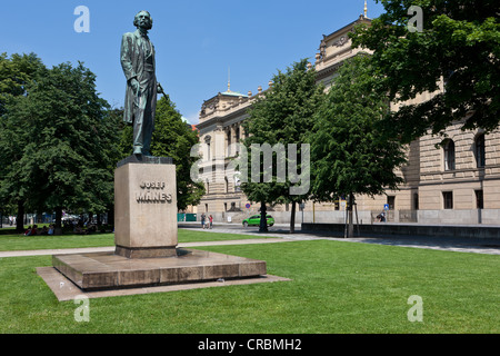 Monument à Josef Mánes, Prague, République Tchèque, Europe Banque D'Images