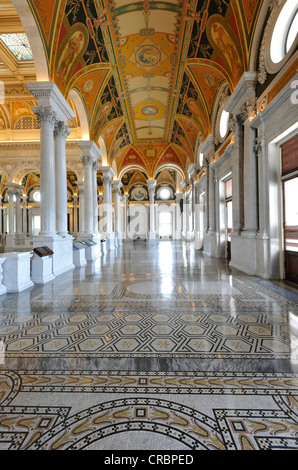 Des colonnes de marbre, Marble Arch, fresques, mosaïques, dans le magnifique hall d'entrée, la grande salle, le Jefferson Building Banque D'Images