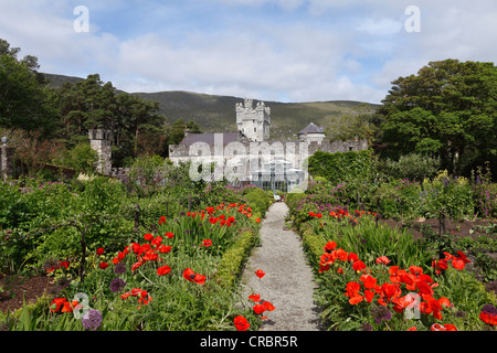 Jardin clos, Château et Jardins de Glenveagh, le parc national de Glenveagh, comté de Donegal, Irlande, Europe Banque D'Images