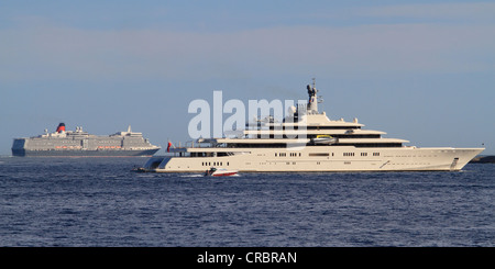 Luxury motor yacht Eclipse, le plus long yacht du monde, en 2012, c 163m de long, administré par Roman Abramovitch, construit par chantier Banque D'Images