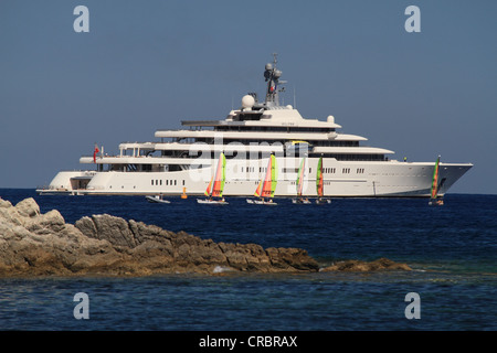 Luxury motor yacht Eclipse, le plus long yacht du monde, en 2012, c 163m de long, administré par Roman Abramovitch, construit par chantier Banque D'Images