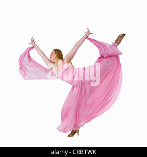 Danseur posant sur un pied Banque D'Images