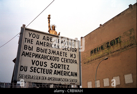 Checkpoint Charlie, Berlin, Allemagne Banque D'Images