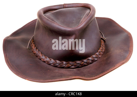 Le vieux cuir brown cowboy hat isolated on white Banque D'Images