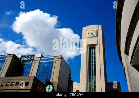 Tour à la Gare du Nord, Noordstation, St Josse trimestre, Bruxelles, Belgique, Benelux Banque D'Images