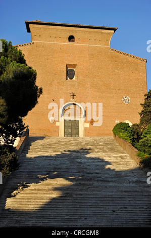 Basilique de Santa Maria in Aracoeli avec escaliers Aracoeli, Rome, Latium, Italie, Europe Banque D'Images