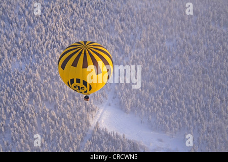 L'Arctique Levi Hot Air Balloon Festival 2008, Finlande, Laponie, Kittilae Banque D'Images