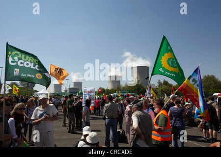 Manifestation devant la centrale nucléaire de Cattenom, région Lorraine, France, Europe Banque D'Images