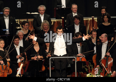 Les concerts de l'Institut de musique avec le Koblenz Orchestre Symphonique SWR Baden-Baden et Freiburg, chef d'orchestre Alejo Pérez, Coblence Banque D'Images