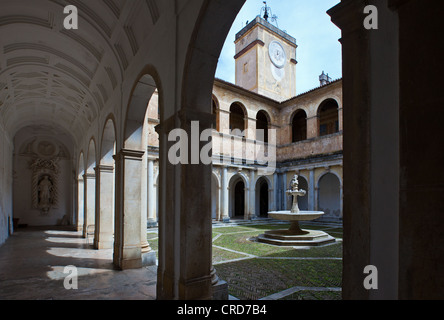 Europe Italie,Campania Cilento, Padula, la chartreuse de San Lorenzo Cloître Banque D'Images