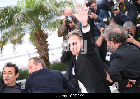 Gustave Kervern directeur, l'Acteur Albert Dupontel, Benoît Poelvoorde, acteur réalisateur Benoît Delepine Festival de Cannes 2012 Banque D'Images