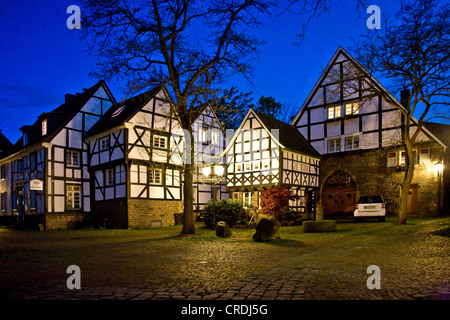 Maisons à pans de bois de Fuenf Giebel Eck (cinq toits coner), l'Allemagne, en Rhénanie du Nord-Westphalie, Ruhr, Wetter/Ruhr Banque D'Images