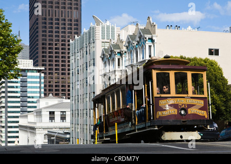 Tramway historique de la San Francisco Municipal Railway, muni, sur California Street, San Francisco, California, USA Banque D'Images