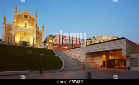 Museo del Prado. Porte du Jeronimos. Madrid. Espagne Banque D'Images