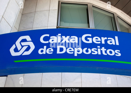 Logo sur le siège de la plus grande banque portugaise CGD, Caixa Geral de Depósitos, à Lisbonne, Portugal, Europe Banque D'Images