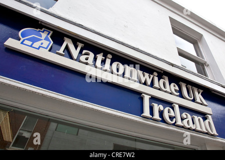 Logo sur une branche de la banque britannique Nationwide building society et à Dublin, Irlande, Europe Banque D'Images