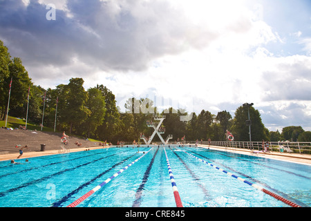 Piscine extérieure au parc Frogner, Oslo, Norvège Banque D'Images