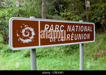 Signer le Parc National de la Reunion national park, Le cirque de Cilaos caldera, l'île de la Réunion, océan Indien Banque D'Images