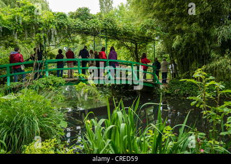 Les célèbres jardins de Claude Monet à Giverny maison ancienne en France - célèbre dans plusieurs de ses peintures Banque D'Images