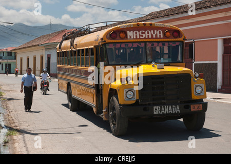 Bus pour le service longue distance, Granada, Nicaragua, Amérique Centrale Banque D'Images