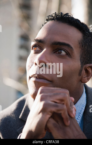 Thoughtful African American businessman Banque D'Images