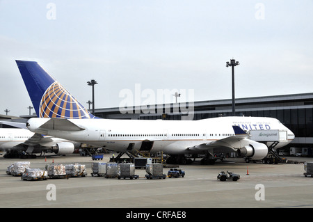 Boeing 747 de United Airlines, l'aéroport international de Narita, Tokyo, Japon, Asie du Sud Banque D'Images