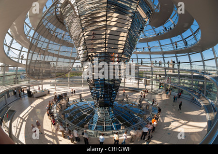 Berlin, à l'intérieur du dôme du Reichstag, Allemagne Banque D'Images