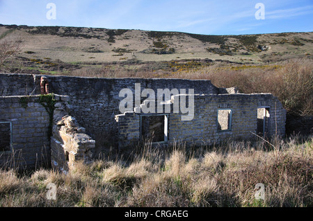 Une vue sur le village abandonné de Tyneham dans le Dorset UK Banque D'Images