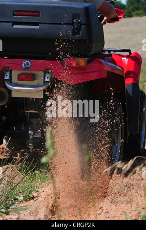 Lancement d'un pneu quad, Allemagne, Sarre Banque D'Images