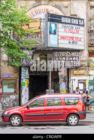 Galerie Tacheles à Berlin où les artistes sont confrontés à un avenir incertain Banque D'Images