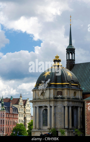 Dôme de Riddarholm eglise ou Riddarholmskyrkan, l'église l'inhumation royale à Stockholm, Suède Banque D'Images