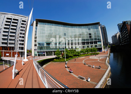 Le Lowry Hotel à Salford sur les rives de la rivière Irwell. Banque D'Images