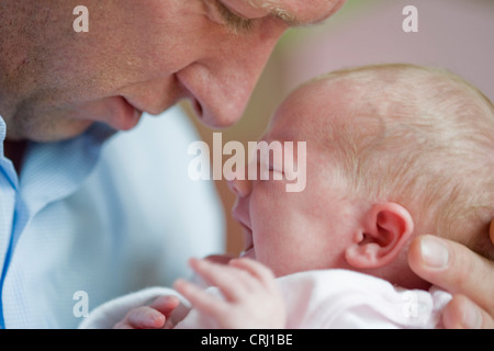 Père avec bébé Banque D'Images