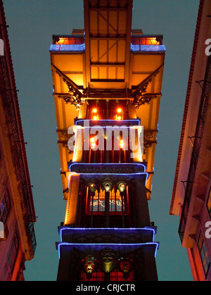 Ascenseur historique Elevador de Santa Justa, Portugal, Lisbonne Banque D'Images