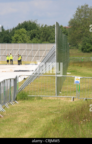 Travaux de commencer le Metropolitan Police controversée Muster, l'information et centre de déploiement, Wanstead Flats terres communes Banque D'Images