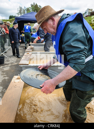 UK Gold Panning Championships au village de Wanlockhead, Dumfries et Galloway, Écosse Banque D'Images