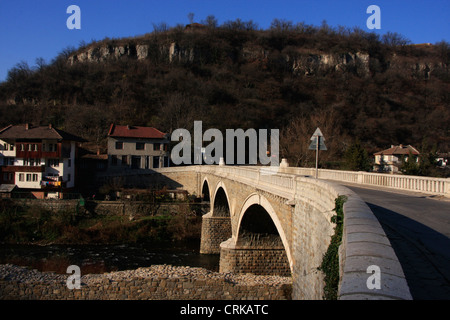 Pont en arc, Veliko Tarnovo, Bulgarie Banque D'Images