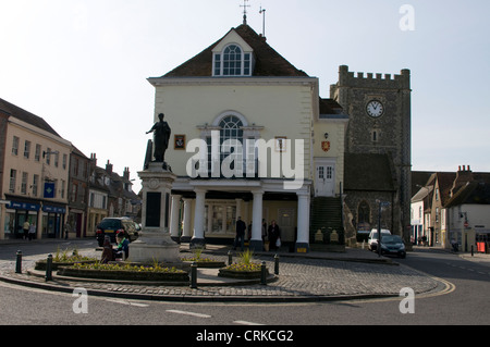 L'hôtel de ville et la Place du marché dans la région de Wallingford, Oxfordshire, Angleterre Banque D'Images