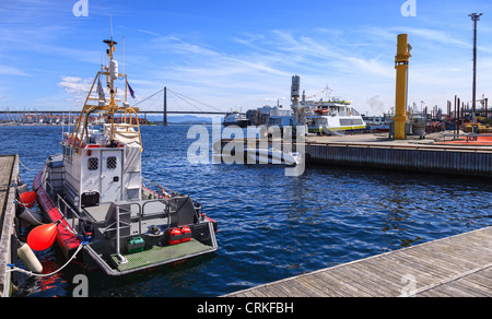 Bateaux amarrés dans le port de Stavanger, Norvège. Banque D'Images