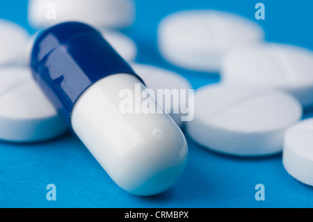 Un gros plan d'une capsule. Banque D'Images