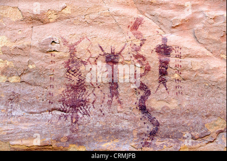 Les peintures de roche près de la scène principale récolte peintures, le Labyrinthe, Canyonlands NP, Utah, États-Unis Banque D'Images