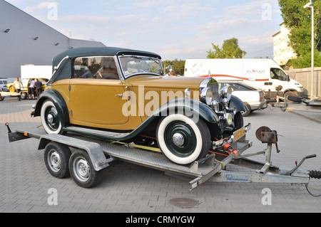 Vintage - Cabriolet Mercedes Benz Banque D'Images