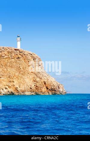 Phare du Cap de Barbaria Formentera vue de bateau mer Banque D'Images