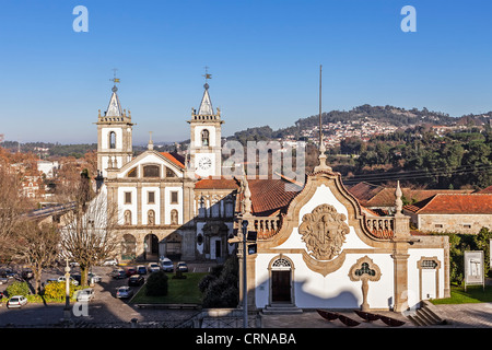 Monastère de Sao Bento à Santo Tirso, le Portugal. Ordre des Bénédictins. Construit dans le quartier gothique (cloître) et baroque (église) de style. Banque D'Images