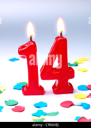 Anniversaire - anniversaire 14 bougies montrant Nr. Banque D'Images